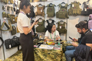 Huasheng Tactical Team in Canton Fair Huasheng Tactical Team in Canton Fair